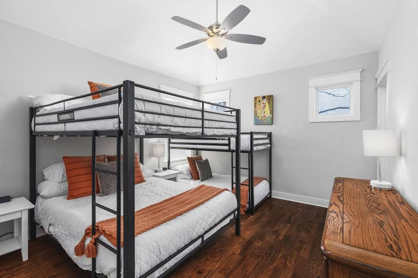 Spacious 11 Bed Germantown Home With 3 Patios Only 1.5 Mi To Broadway Nashville 0*,