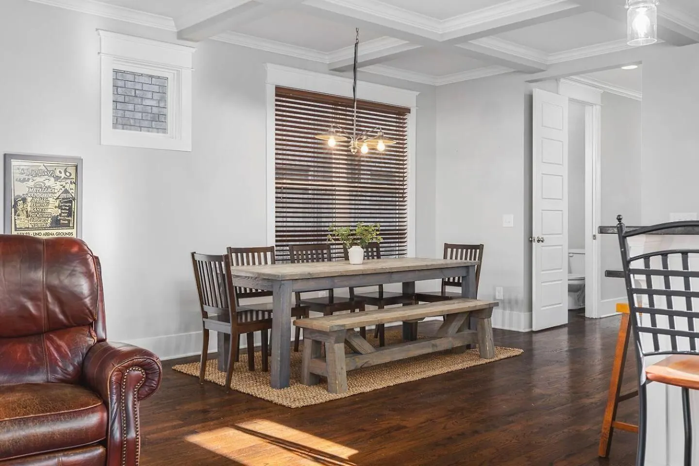 Сasa de vacaciones Spacious 11 Bed Germantown Home With 3 Patios Only 1.5 Mi To Broadway Nashville